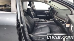 Kia Sportage HEV 1.6 2WD 2025 года из Южной Кореи