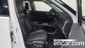 Hyundai Santafe Бензин 2.5T 2WD 2025 года из Южной Кореи