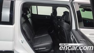 Hyundai Santafe Бензин 2.5T 2WD 2025 года из Южной Кореи