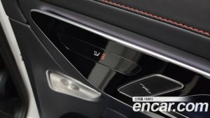 Mercedes-Benz GLC-Class AMG GLC43 4MATIC 2025 года из Южной Кореи