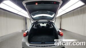 Mercedes-Benz GLC-Class AMG GLC43 4MATIC 2025 года из Южной Кореи