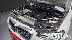 BMW X4 xDrive20i M Sport 2024 года из Южной Кореи