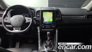 Renault-KoreaSamsung QM6 2.0 LPe LE Signature 2WD 2023 года из Южной Кореи