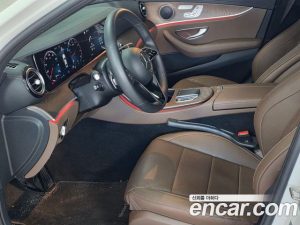 Mercedes-Benz E-Class E250 Exclusive 2023 года из Южной Кореи