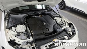 Mercedes-Benz CLE-Class CLE450 4MATIC Coupe 2024 года из Южной Кореи