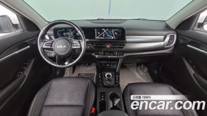 Kia Seltos Бензин 1.6 Turbo 2WD 2024 года из Южной Кореи