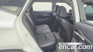 Kia Seltos Бензин 1.6 Turbo 2WD 2024 года из Южной Кореи