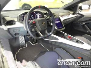 Lamborghini Revuelto 6.5 V12 2025 года из Южной Кореи