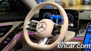 Mercedes-Benz S-Class S500L 4MATIC 2023 года из Южной Кореи
