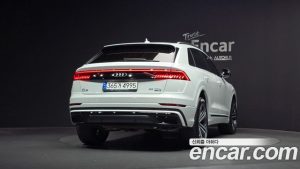 Audi Q8 55 TFSI 4WD Premium 2023 года из Южной Кореи
