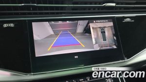 Audi Q8 55 TFSI 4WD Premium 2023 года из Южной Кореи