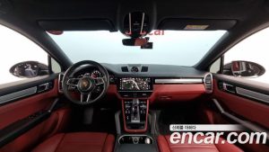Porsche Cayenne 3.0 Coupe 2023 года из Южной Кореи