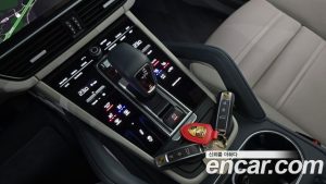 Porsche Cayenne 3.0 Coupe 2023 года из Южной Кореи