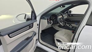 Porsche Cayenne 3.0 Coupe 2023 года из Южной Кореи