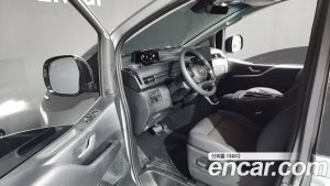 Hyundai Staria Tourer 9-Seater 2025 года из Южной Кореи