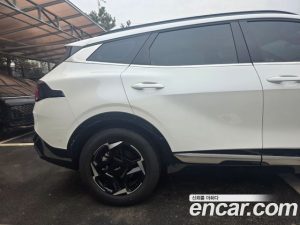 Kia Sportage HEV 1.6 4WD 2025 года из Южной Кореи