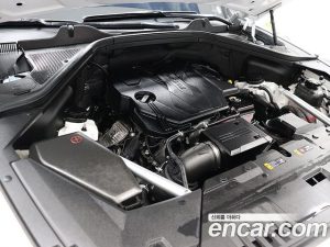 Genesis GV80 2.5T Бензин AWD 2024 года из Южной Кореи