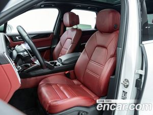 Porsche Cayenne 3.0 2023 года из Южной Кореи