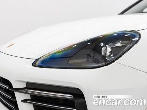 Porsche Cayenne 3.0 2023 года из Южной Кореи