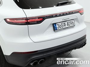 Porsche Cayenne 3.0 2023 года из Южной Кореи