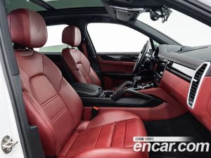 Porsche Cayenne 3.0 2023 года из Южной Кореи