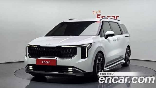 Kia Canival Бензин 7-Seater Signature 2025 года из Кореи