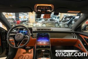 Mercedes-Benz S-Class S350 d 4MATIC 2025 года из Южной Кореи