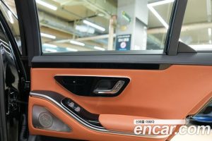Mercedes-Benz S-Class S350 d 4MATIC 2025 года из Южной Кореи