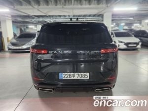 Land Rover Range Rover Sport P400 AB 2025 года из Южной Кореи