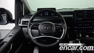 Hyundai Staria L3.5 Tourer 11-Seater 2024 года из Южной Кореи