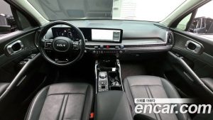 Kia Sorento Дизель 2.2 2WD 2024 года из Южной Кореи