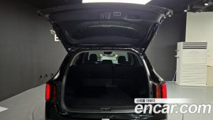 Kia Sorento Дизель 2.2 2WD 2024 года из Южной Кореи
