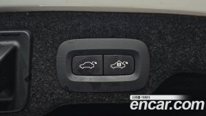 Volvo S90 B6 AWD Inscription 2022 года из Южной Кореи