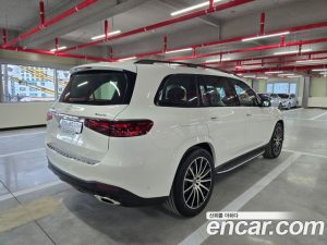 Mercedes-Benz GLS-Class GLS450d 4MATIC 2026 года из Южной Кореи