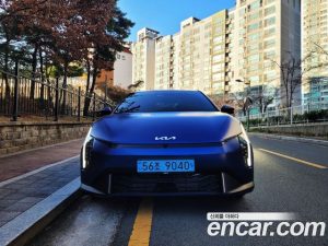 Kia EV4 Long Range 2WD 2026 года из Южной Кореи