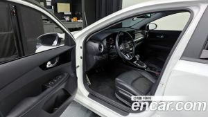 Kia K3 1.6 2024 года из Южной Кореи
