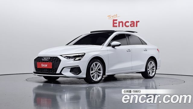 Audi A3 40 TFSI 2023 года из Кореи