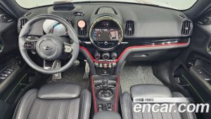 Mini Countryman JCW 2024 года из Южной Кореи
