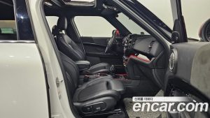 Mini Countryman JCW 2024 года из Южной Кореи