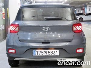 Hyundai Venue 1.6 Premium 2024 года из Южной Кореи