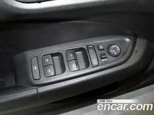 Hyundai Venue 1.6 Premium 2024 года из Южной Кореи