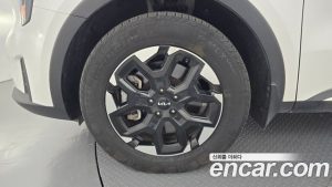 Kia Sorento Дизель 2.2 2WD 2024 года из Южной Кореи
