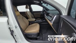 Kia Sorento Дизель 2.2 2WD 2024 года из Южной Кореи