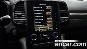 Renault-KoreaSamsung QM6 2.0 GDe LE Signature 2WD 2023 года из Южной Кореи