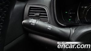 Renault-KoreaSamsung QM6 2.0 GDe LE Signature 2WD 2023 года из Южной Кореи