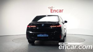 BMW i7 xDrive 60 M Sport 2024 года из Южной Кореи
