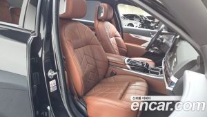 BMW i7 xDrive 60 M Sport 2024 года из Южной Кореи