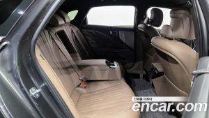 Kia K8 Signature 2024 года из Южной Кореи