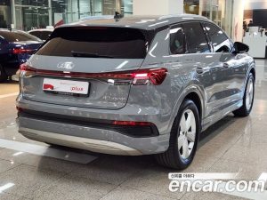 Audi Q4 e-tron 40 2023 года из Южной Кореи