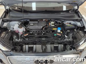 Audi Q4 e-tron 40 2023 года из Южной Кореи